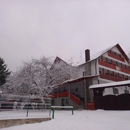 Casa De Vacanta Perla Colibitei Colibiţa Exterior foto